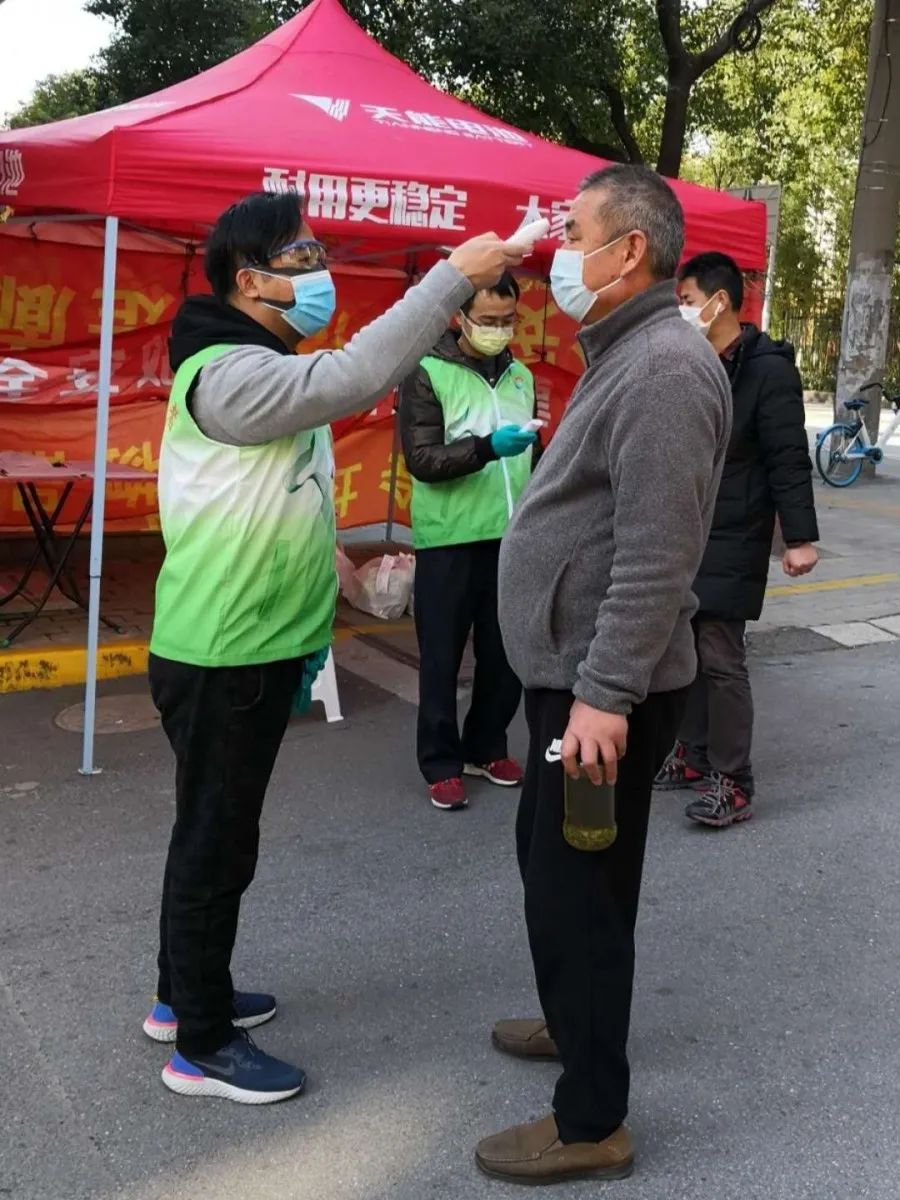 闵行四中疫情最新新闻，20240202闵行新闻完整版